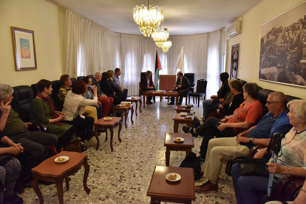 نائب رئيس بلدية بيت لحم يستقبل وفد جمعية الصداقة بيت لحم كولون