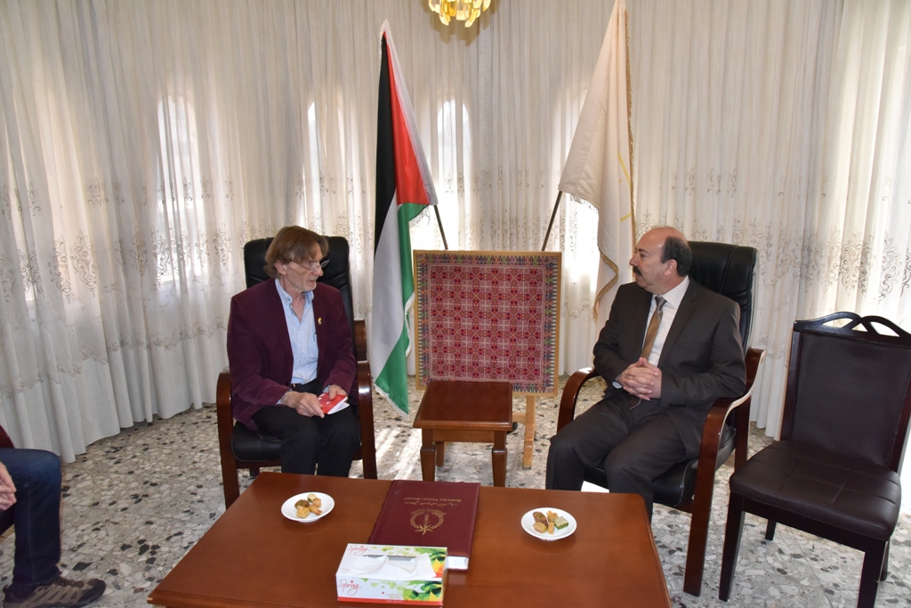 نائب رئيس بلدية بيت لحم يستقبل وفد جمعية الصداقة بيت لحم كولون