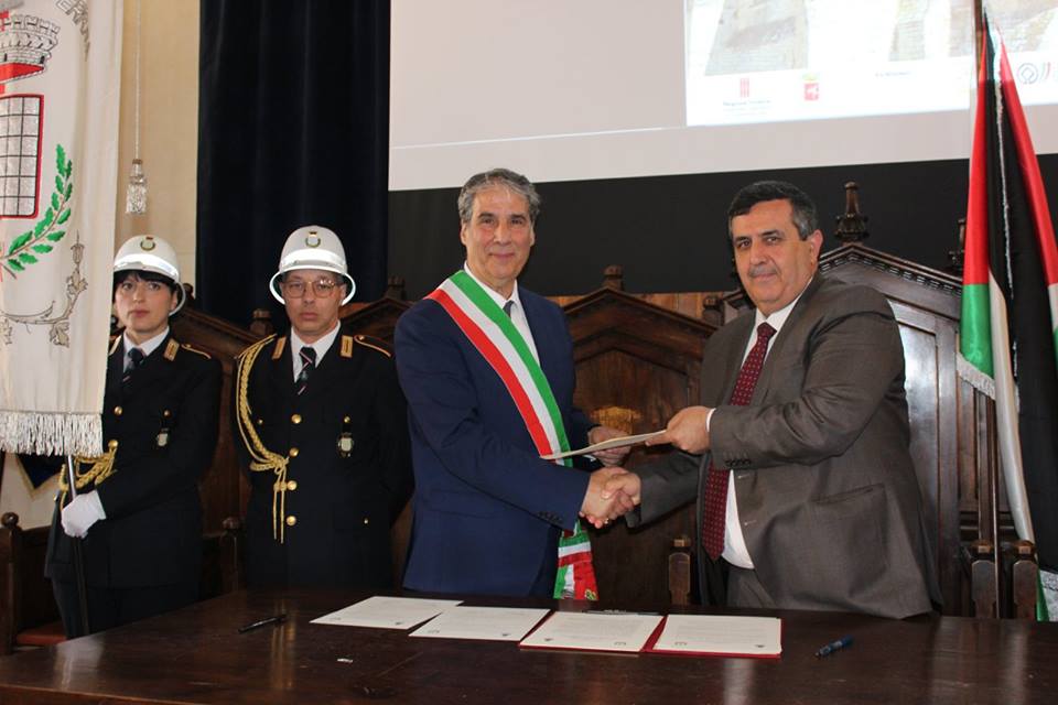 Il Comune di Betlemme ha lanciato la prima conferenza Internazionale delle città Italiane Gemellate con Betlemme, in collaborazione con il comune di Assisi e l'Ambasciata di Palestina in Italia