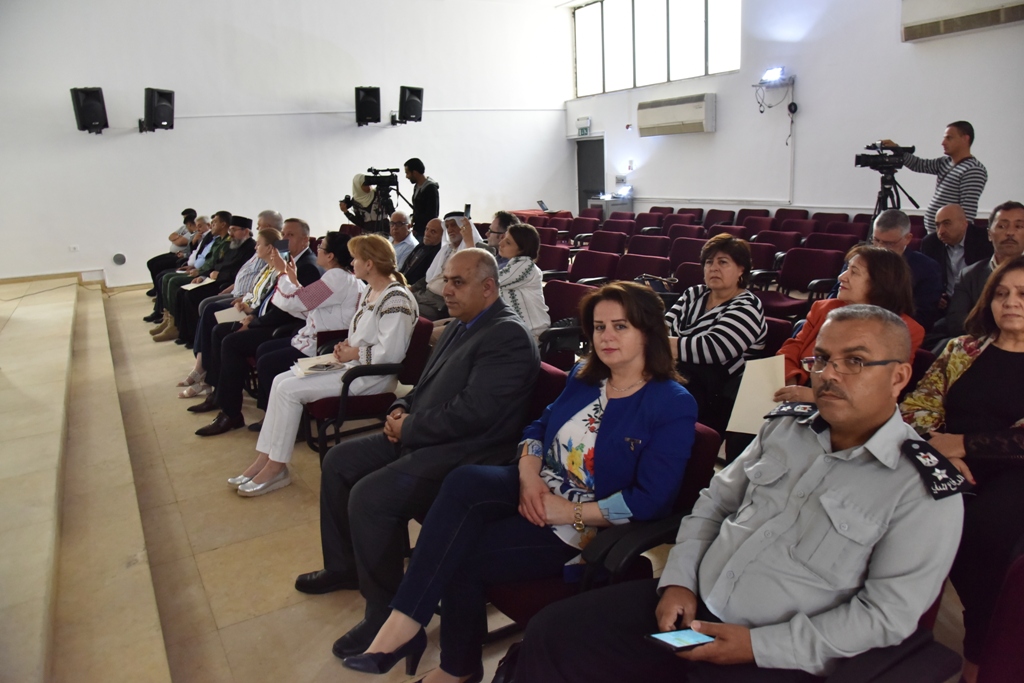 رئيس بلدية بيت لحم يوقع إتفاقية التوأمة التسعين مع مدينة سوتشافا الرومانية