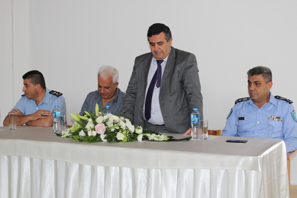 بمناسبة أسبوع المرور العربي وتحت شعار التزامك بالنظام دليل وعيك  حفل لتكريم أفراد شرطة المرور في مركز السلام بيت لحم