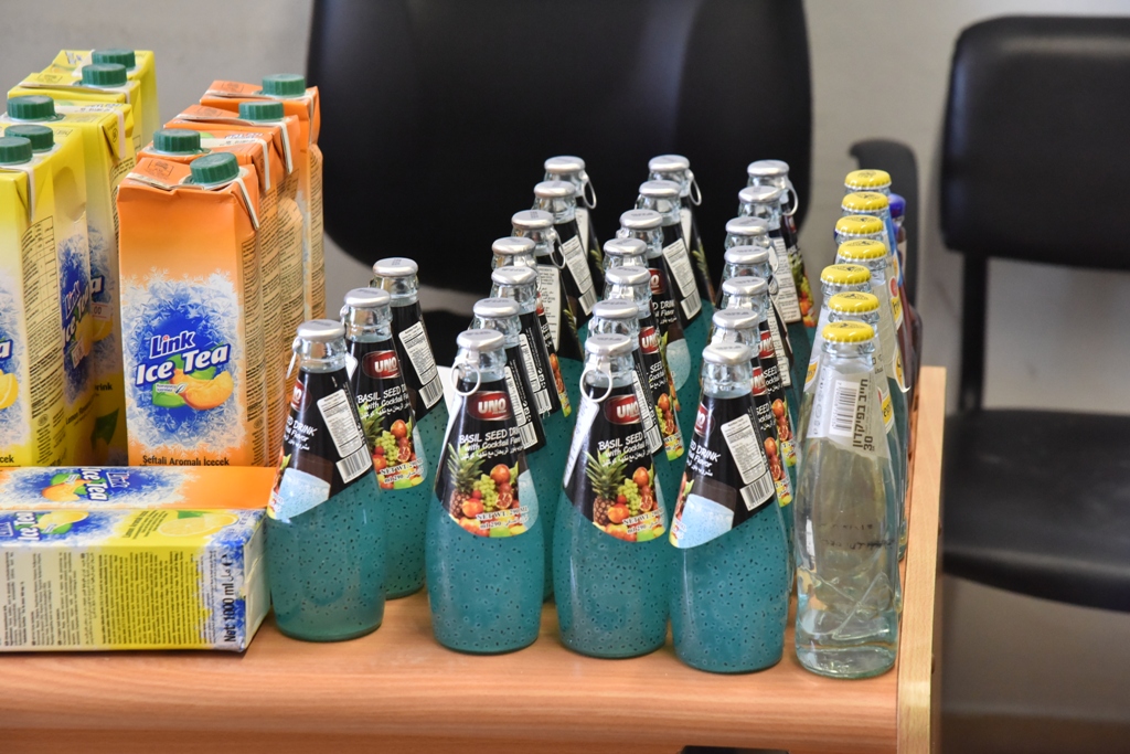 بلدية بيت لحم تتلف حوالي النصف طن من المنتجات الغذائية منتهية الصلاحية