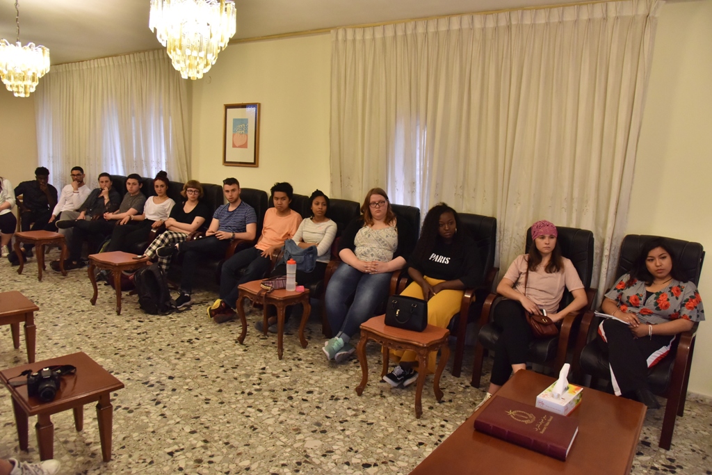 The Mayor of Bethlehem welcomes an American student delegation and talks about the city challenges