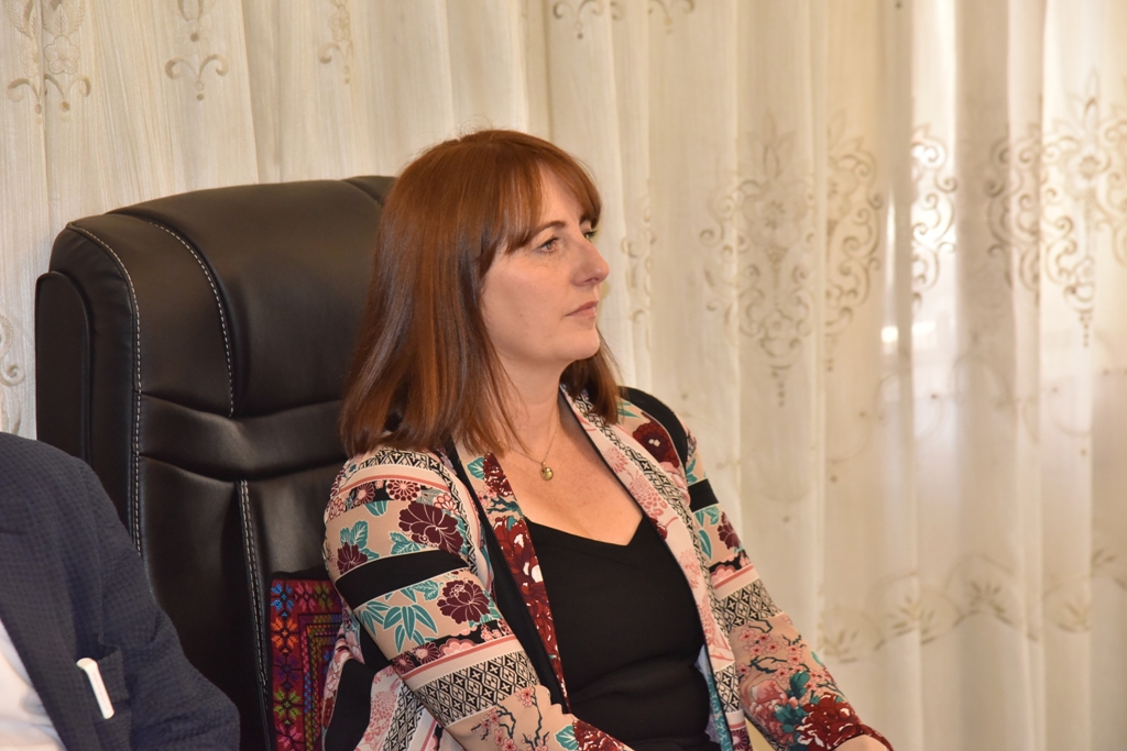 A meeting at Bethlehem Municipality between the Mayor of Bethlehem and Glasgow