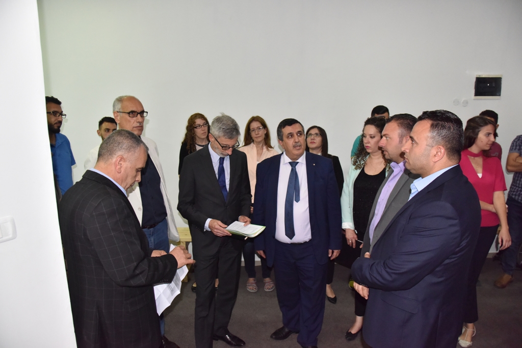 في إطار اتفاقية التوأمة بين بلديتي بيت لحم وجرونوبل  إفتتاح غرفة للتسلق في مبنى محطة الباصات المركزية