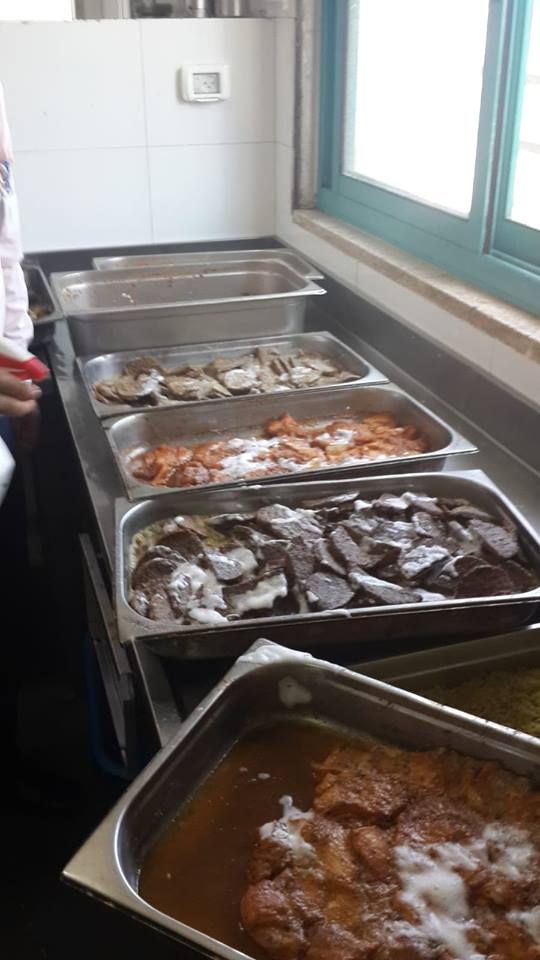 قسم الرقابة الصحية في البلدية يتلف ما يعادل 35 كيلو من الأسماك واللحوم المطبوخة والمجمدة غير الصالحة للإستخدام