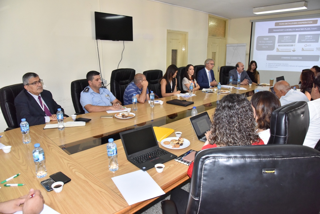 لقاءٌ في بلدية بيت لحم لعرض نتائج تحليل الوضع الحالي لمشروع خطة المرور