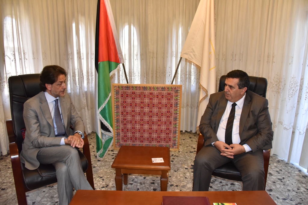 Mayor of Bethlehem welcomes the  President of the Vatican Foundation Dr.  Salvatore Martinez