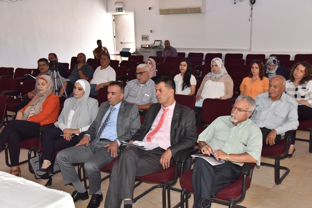 لقاء تعريفي بقانون التراث الثقافي المادي بهدف الحفاظ على الموروث الثقافي في مركز السلام/ بيت لحم   