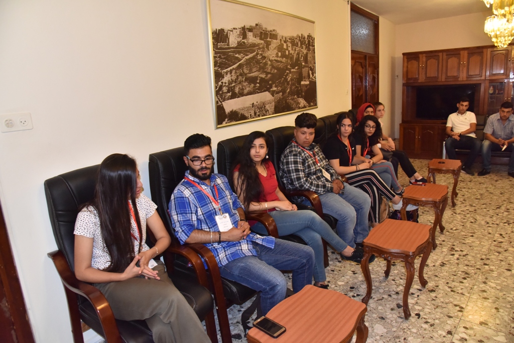 رئيس بلدية بيت لحم ورئيس المجلس الشبابي يستقبلان وفد مجلس شبابي البيرة