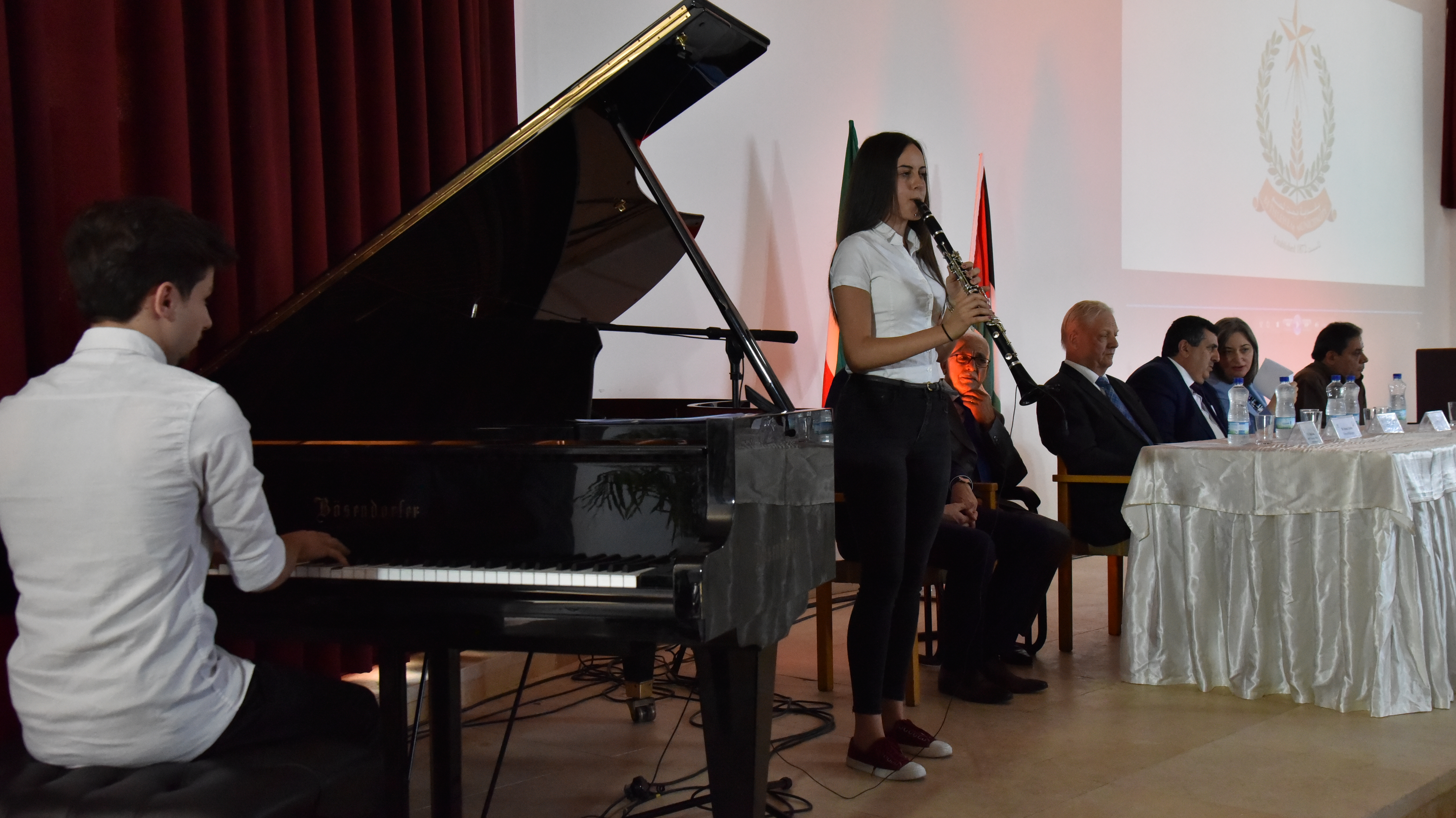 بلدية بيت لحم تحتفل بتوقيع إتفاقية توأمة جديدة مع العاصمة الهنغارية بودابست