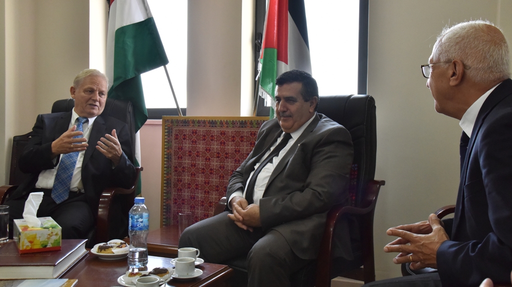 رئيس بلدية بيت لحم يلتقي برئيس بلدية بودابست قبيل توقيع إتفاقية التوأمة