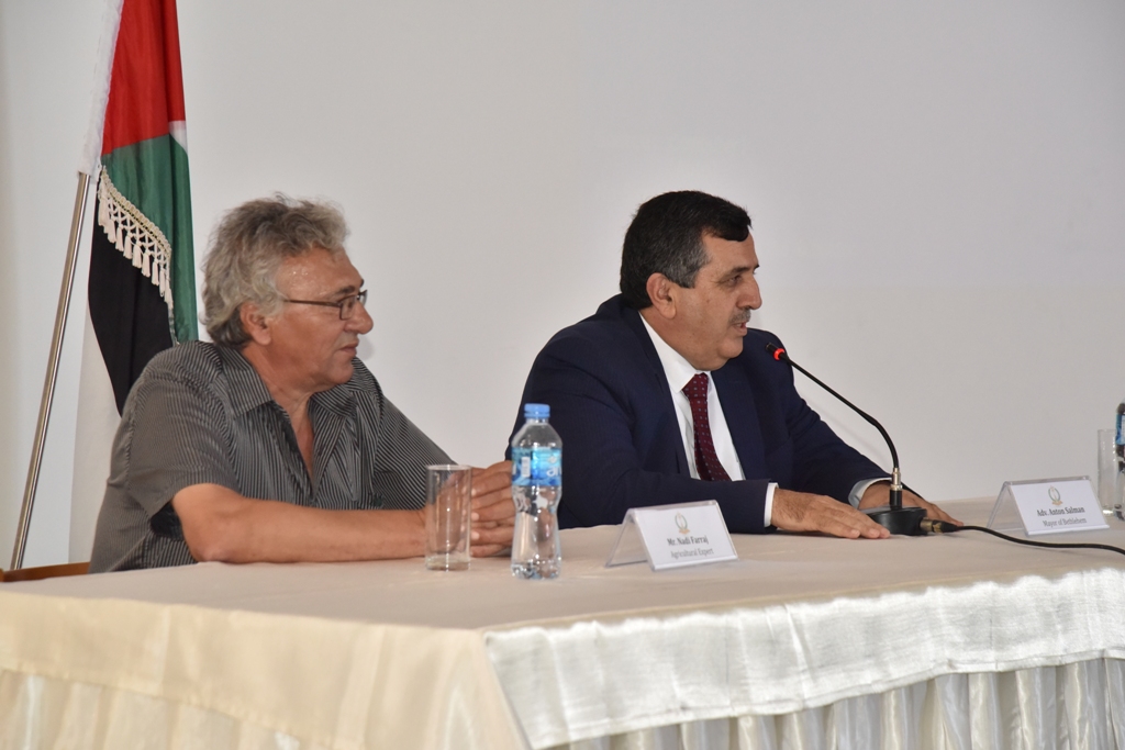 لقاء في مركز السلام في بيت لحم لرؤساء ومدراء البلديات الأعضاء في ميثاق ميلانو لسياسات الغذاء