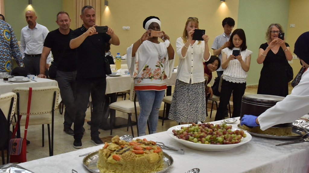 لقاء في مركز السلام في بيت لحم لرؤساء ومدراء البلديات الأعضاء في ميثاق ميلانو لسياسات الغذاء