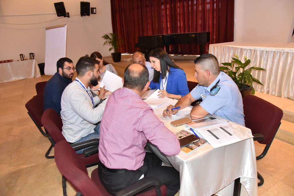 ورشة عمل في مركز السلام/ بيت لحم تحت عنوان ( الحركة المرورية لمحافظة بيت لحم للعام 2030 )