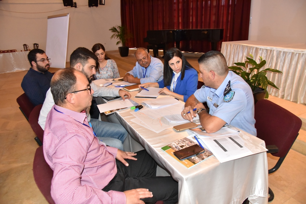 ورشة عمل في مركز السلام/ بيت لحم تحت عنوان ( الحركة المرورية لمحافظة بيت لحم للعام 2030 )