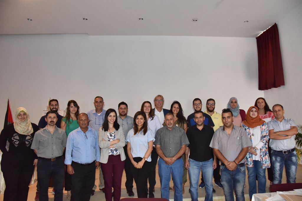 ورشة عمل في مركز السلام/ بيت لحم تحت عنوان ( الحركة المرورية لمحافظة بيت لحم للعام 2030 )