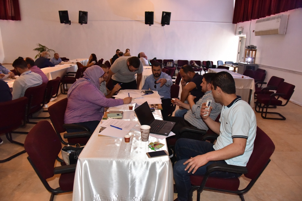 ورشة عمل في مركز السلام/ بيت لحم تحت عنوان ( الحركة المرورية لمحافظة بيت لحم للعام 2030 )