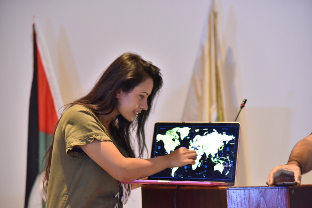 ورشة عمل في مركز السلام/ بيت لحم تحت عنوان ( الحركة المرورية لمحافظة بيت لحم للعام 2030 )