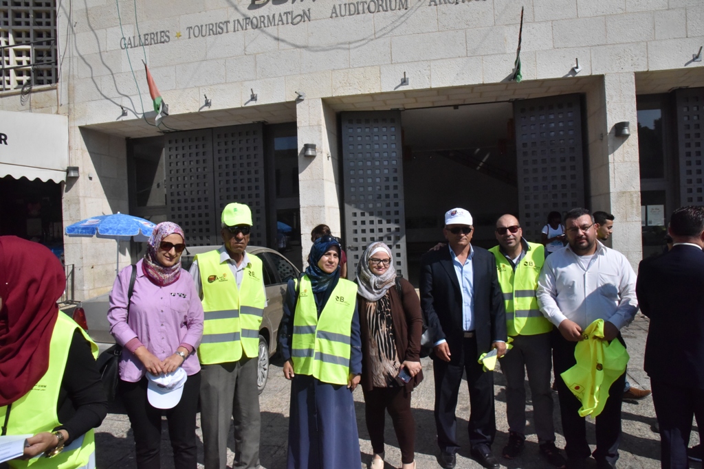 حملة اليوم العالمي للنظافة تنطلق في محافظة بيت لحم تحت شعار بيت لحم نظيفة وخضراء