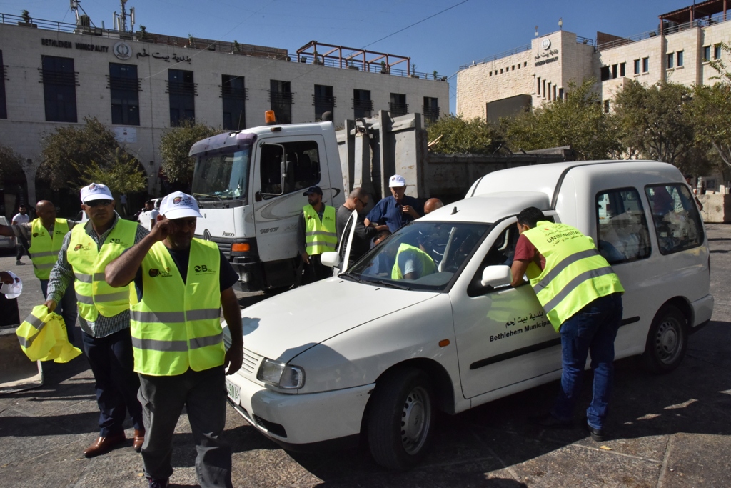 حملة اليوم العالمي للنظافة تنطلق في محافظة بيت لحم تحت شعار بيت لحم نظيفة وخضراء