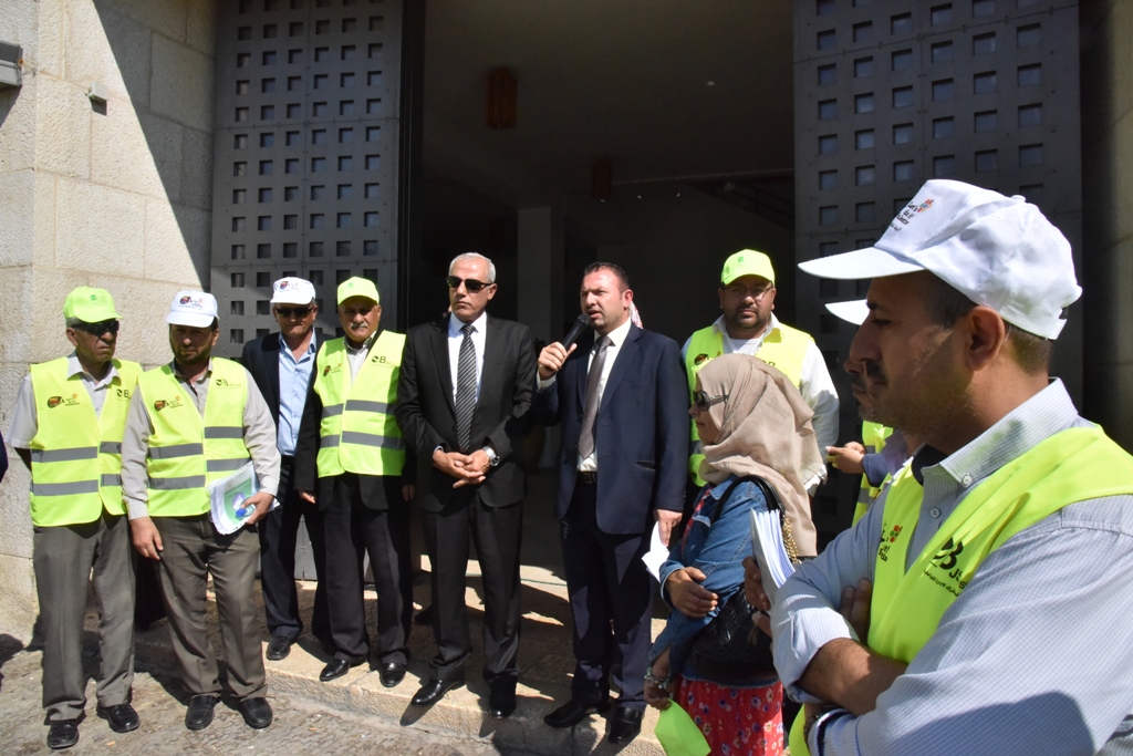 حملة اليوم العالمي للنظافة تنطلق في محافظة بيت لحم تحت شعار بيت لحم نظيفة وخضراء