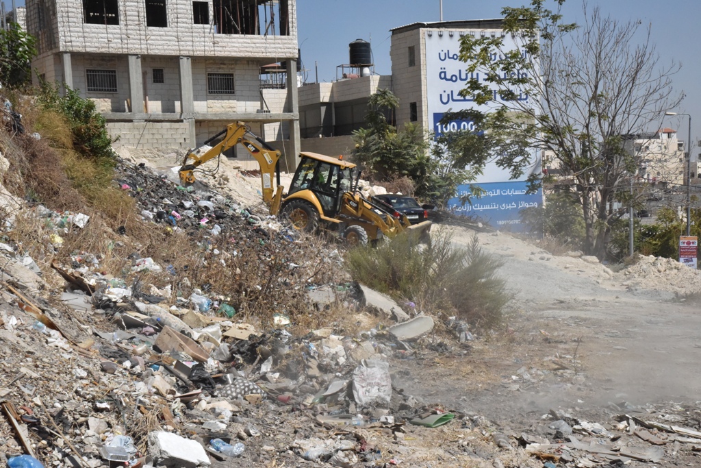 حملة اليوم العالمي للنظافة تنطلق في محافظة بيت لحم تحت شعار بيت لحم نظيفة وخضراء