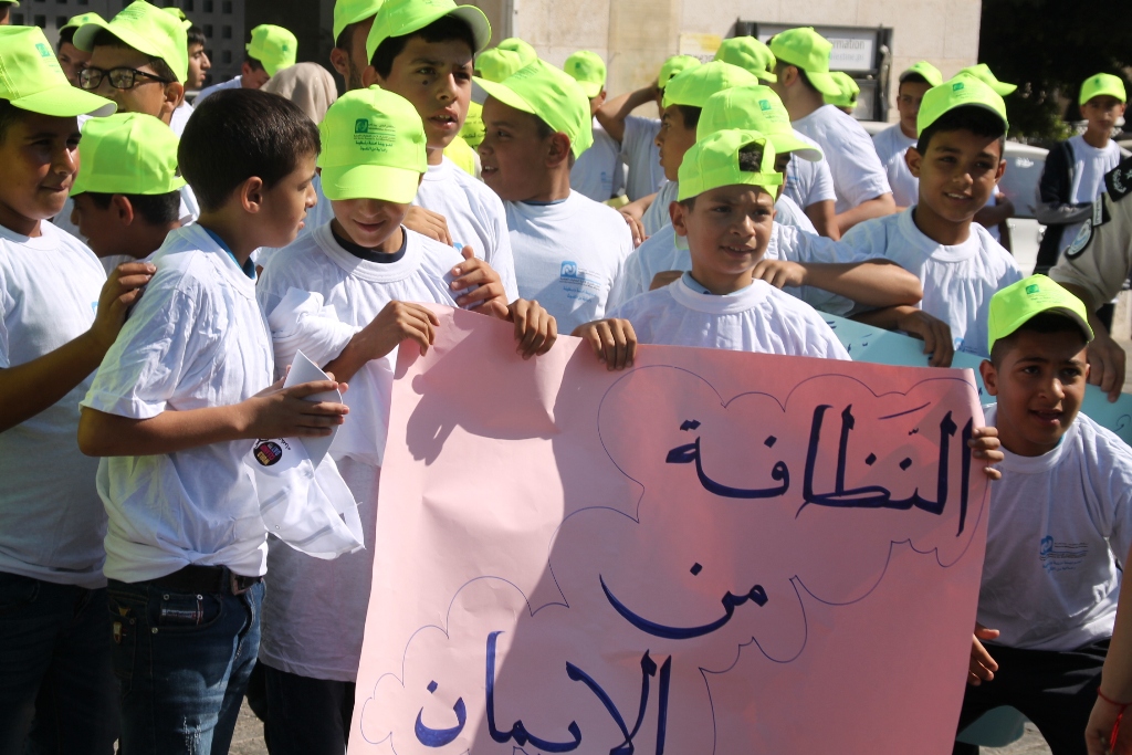 حملة اليوم العالمي للنظافة تنطلق في محافظة بيت لحم تحت شعار بيت لحم نظيفة وخضراء