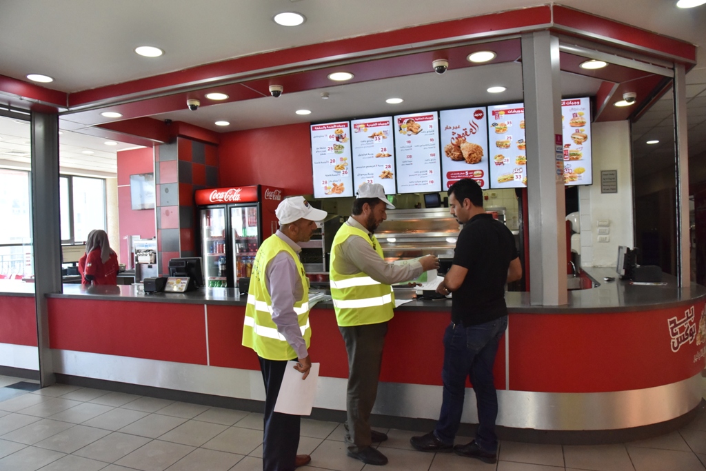 حملة اليوم العالمي للنظافة تنطلق في محافظة بيت لحم تحت شعار بيت لحم نظيفة وخضراء