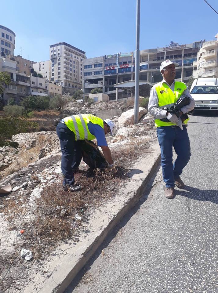 حملة اليوم العالمي للنظافة تنطلق في محافظة بيت لحم تحت شعار بيت لحم نظيفة وخضراء