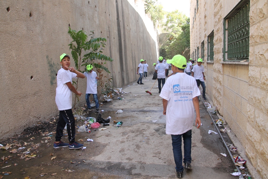 حملة اليوم العالمي للنظافة تنطلق في محافظة بيت لحم تحت شعار بيت لحم نظيفة وخضراء
