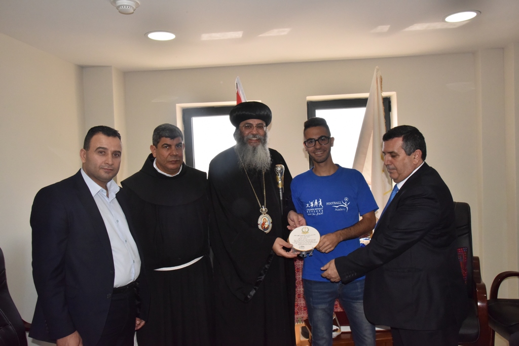 بلدية بيت لحم تكرم فريق نادي عاصمة الميلاد بعد أن أحرز المرتبة الثانية في دوري بريشا الإيطالية