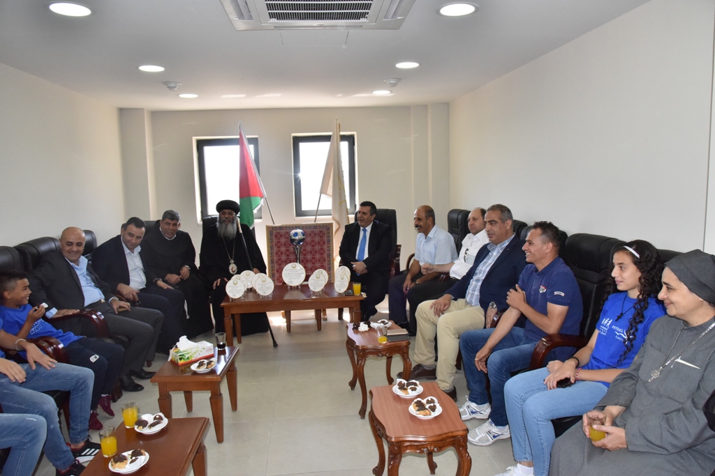 بلدية بيت لحم تكرم فريق نادي عاصمة الميلاد بعد أن أحرز المرتبة الثانية في دوري بريشا الإيطالية