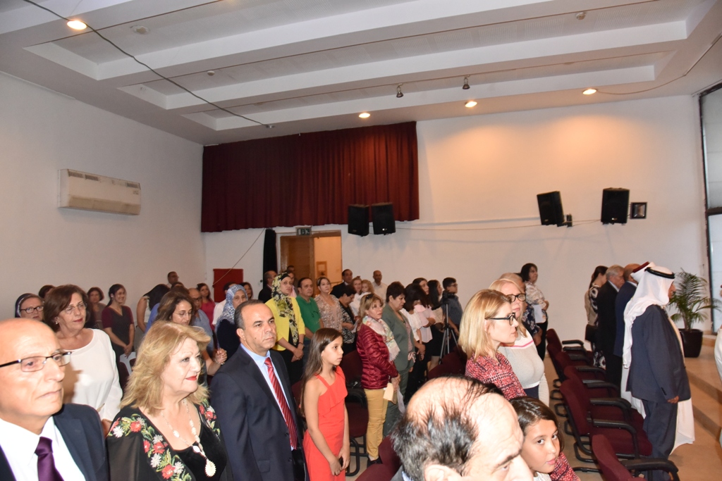 رئيس بلدية بيت لحم يمنح ممثل بولندا السابق شهادة مواطنة فخرية لمدينة بيت لحم