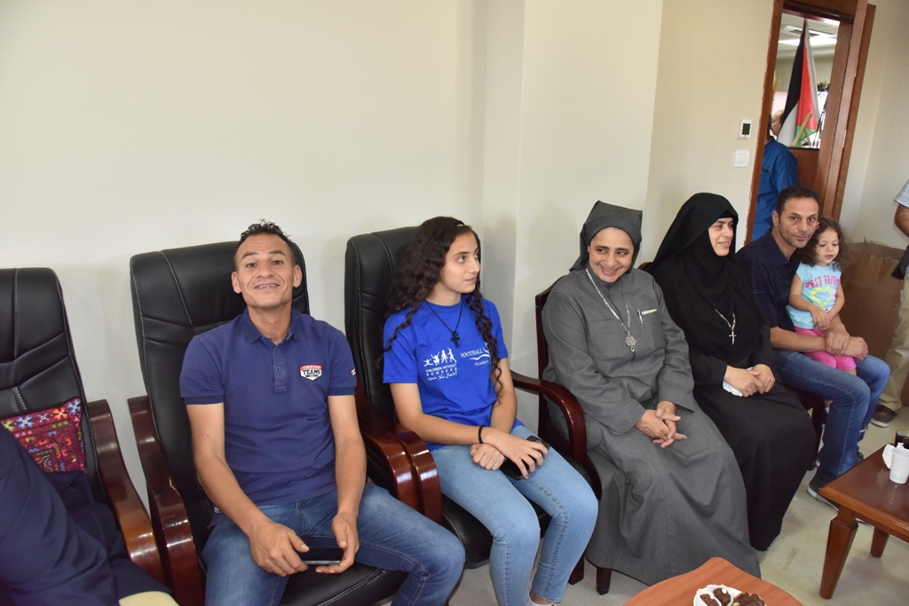 بلدية بيت لحم تكرم فريق نادي عاصمة الميلاد بعد أن أحرز المرتبة الثانية في دوري بريشا الإيطالية