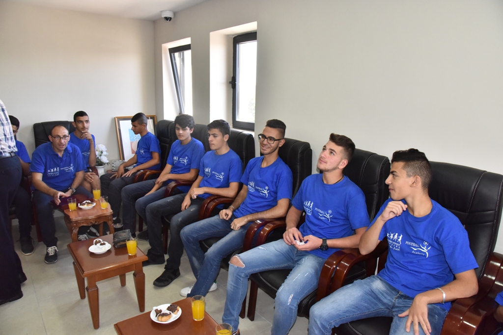 بلدية بيت لحم تكرم فريق نادي عاصمة الميلاد بعد أن أحرز المرتبة الثانية في دوري بريشا الإيطالية