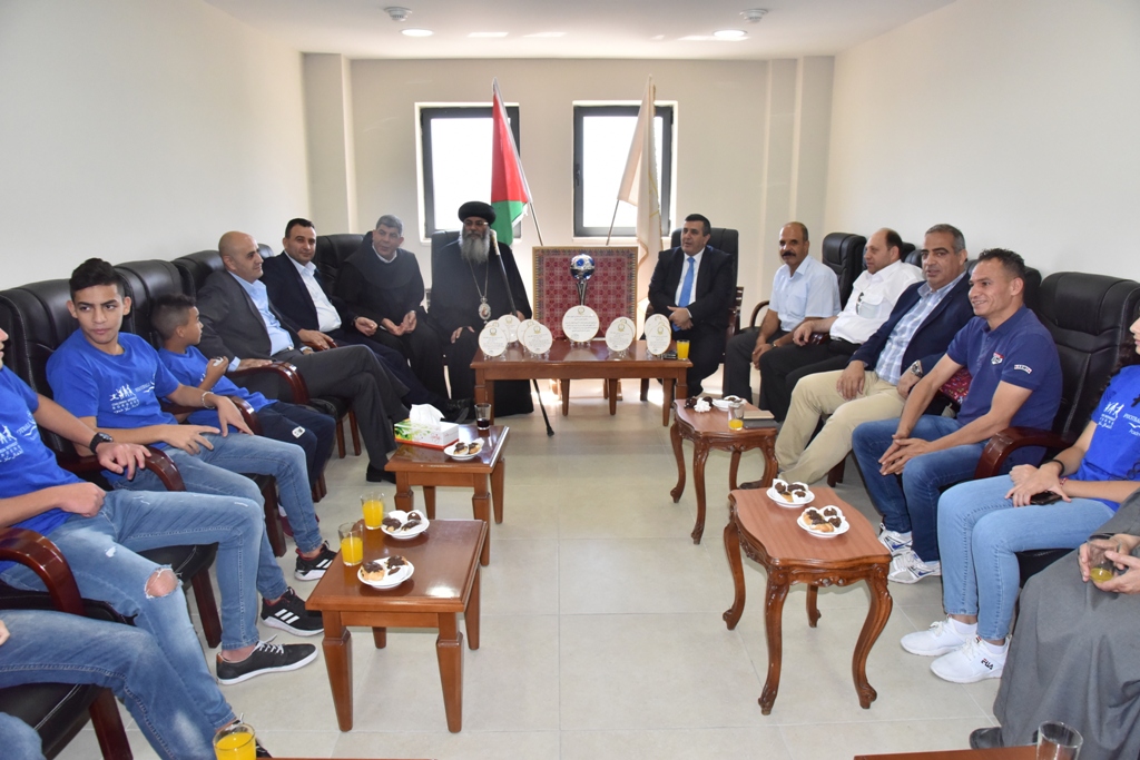 بلدية بيت لحم تكرم فريق نادي عاصمة الميلاد بعد أن أحرز المرتبة الثانية في دوري بريشا الإيطالية