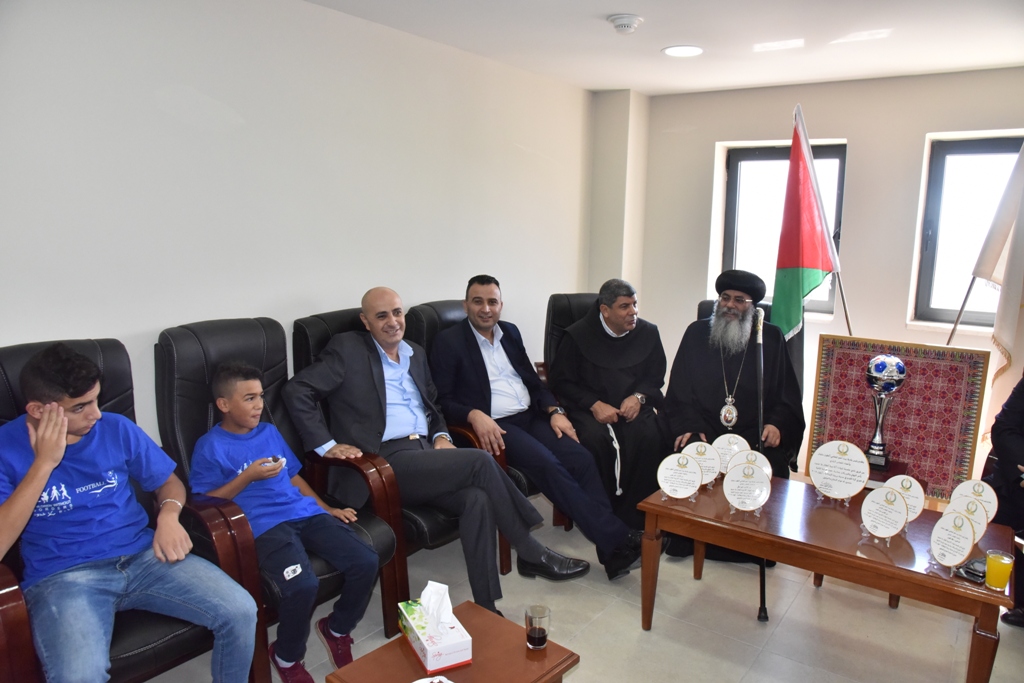 بلدية بيت لحم تكرم فريق نادي عاصمة الميلاد بعد أن أحرز المرتبة الثانية في دوري بريشا الإيطالية