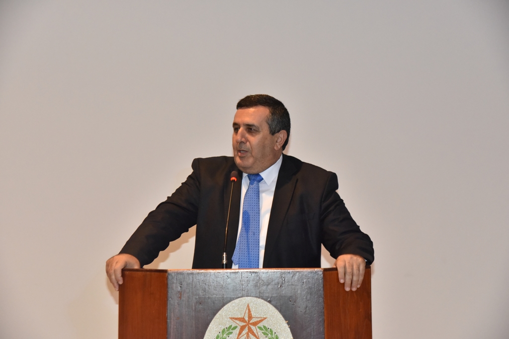 رئيس بلدية بيت لحم يمنح ممثل بولندا السابق شهادة مواطنة فخرية لمدينة بيت لحم