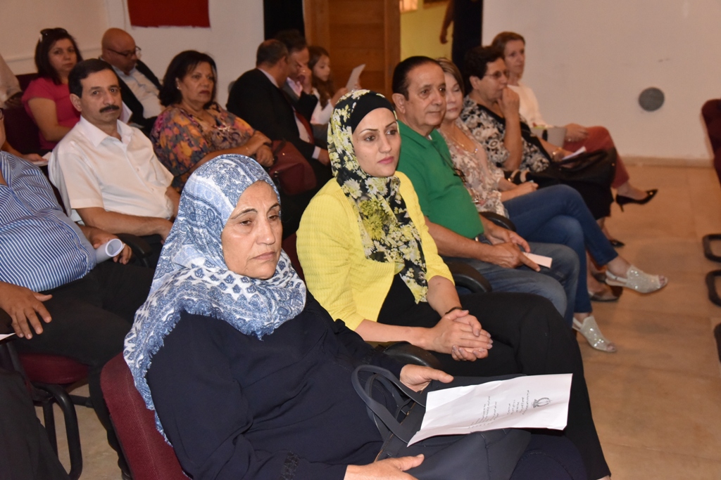 رئيس بلدية بيت لحم يمنح ممثل بولندا السابق شهادة مواطنة فخرية لمدينة بيت لحم