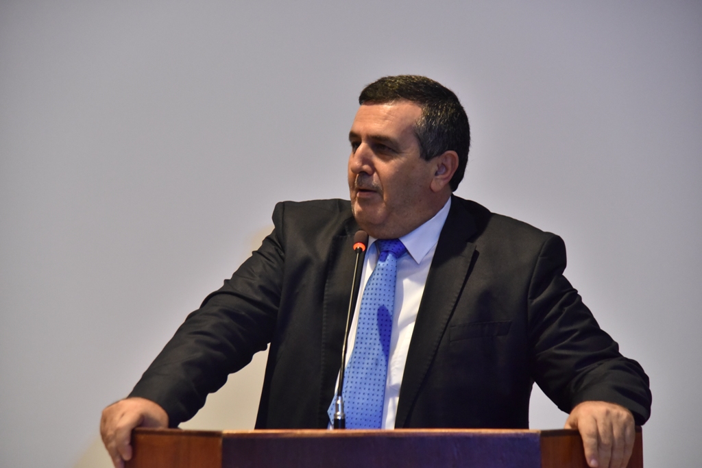 رئيس بلدية بيت لحم يمنح ممثل بولندا السابق شهادة مواطنة فخرية لمدينة بيت لحم