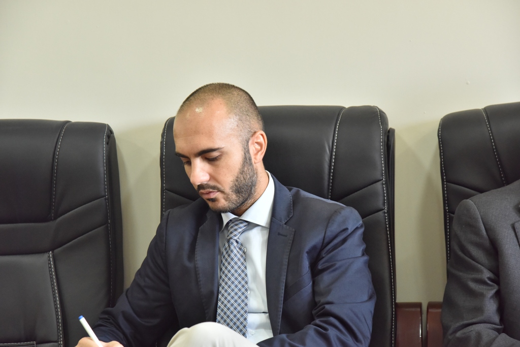 رئيس بلدية بيت لحم يستقبل رئيس بلدية بينيفينتو الإيطالية في دار البلدية 