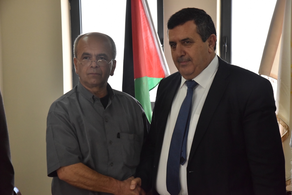 رئيس بلدية بيت لحم يستقبل مدير مهرجان السيدة إنسانية والوفد المرافق