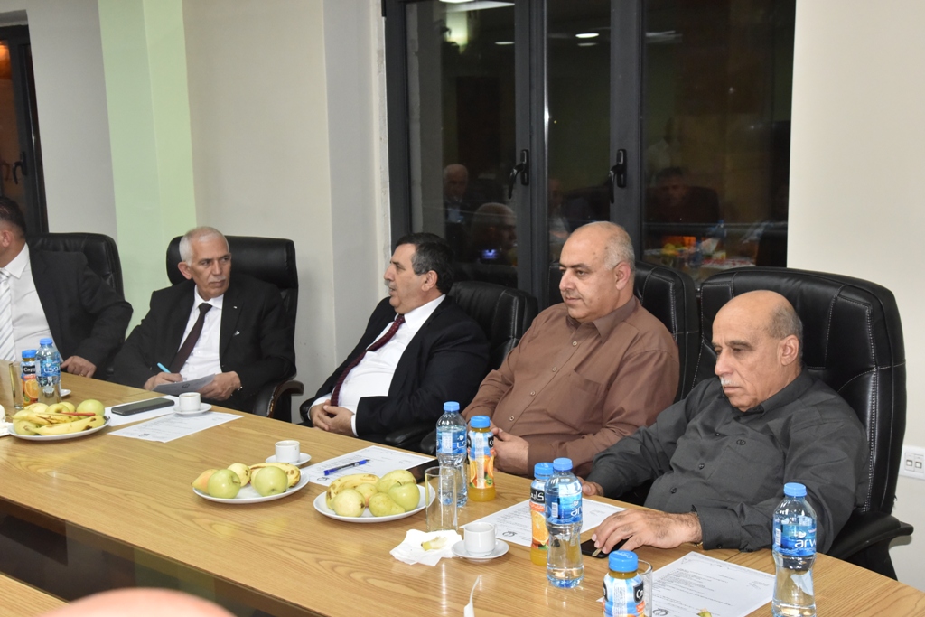 عطوفة محافظ بيت لحم يحل ضيفاً على جلسة مجلس بلدية بيت لحم