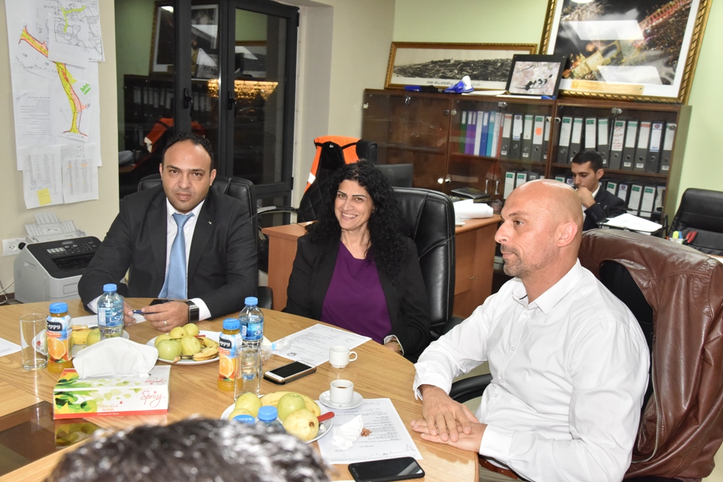 عطوفة محافظ بيت لحم يحل ضيفاً على جلسة مجلس بلدية بيت لحم