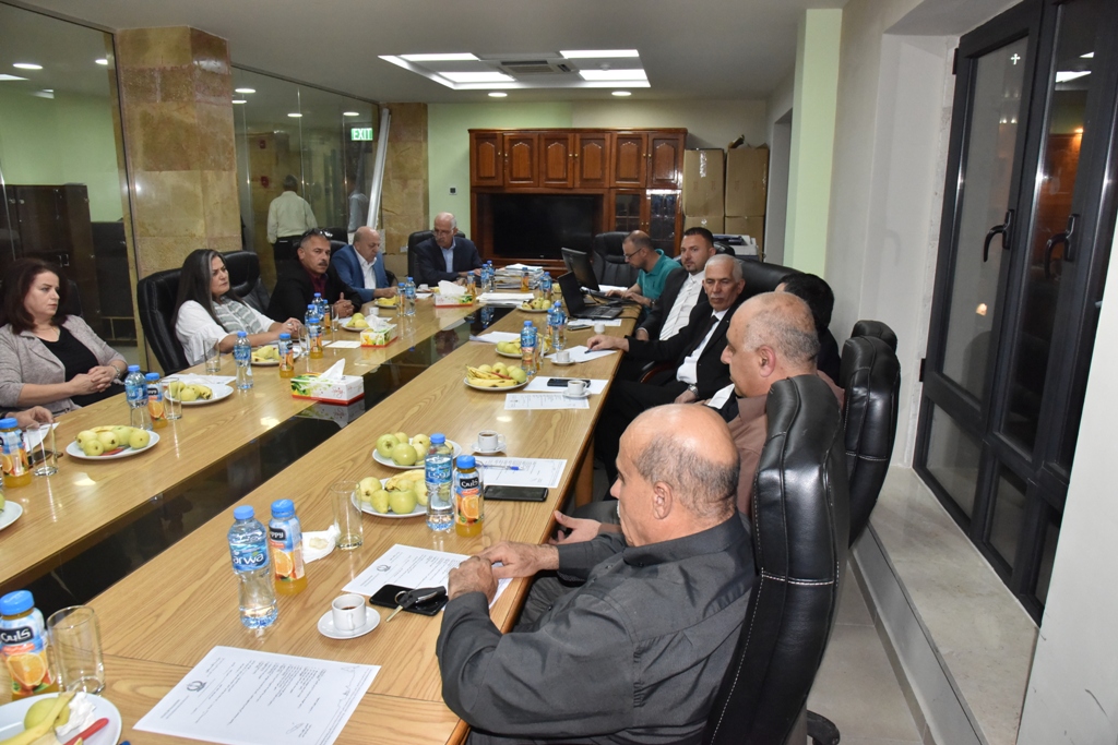 عطوفة محافظ بيت لحم يحل ضيفاً على جلسة مجلس بلدية بيت لحم