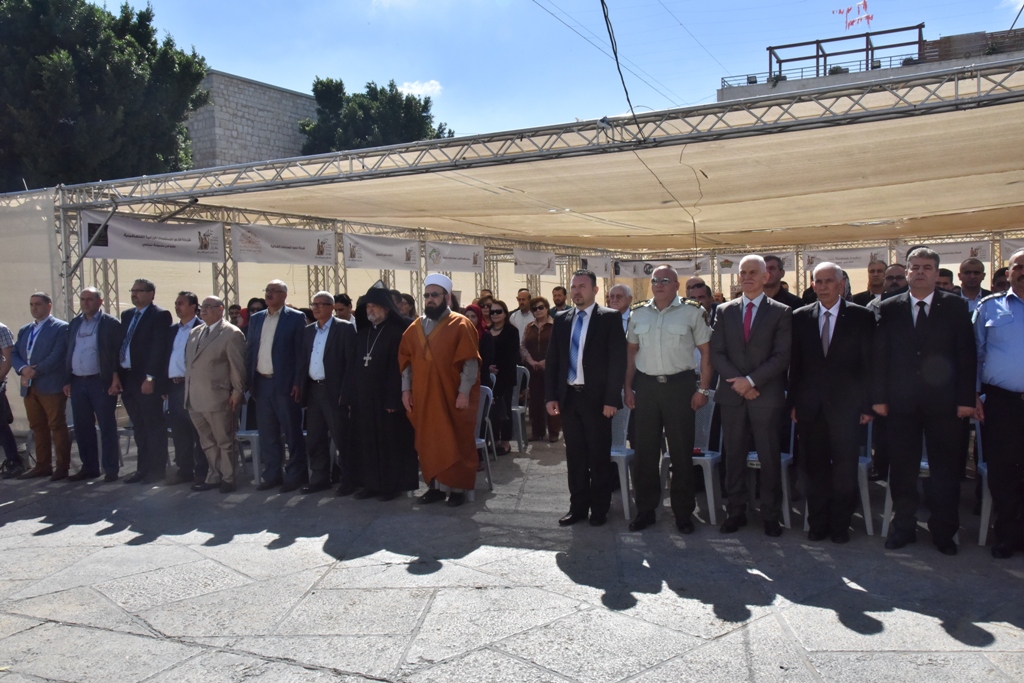 مهرجان قطف الزيتون الثامن عشر ينطلق من ساحة المهد في بيت لحم