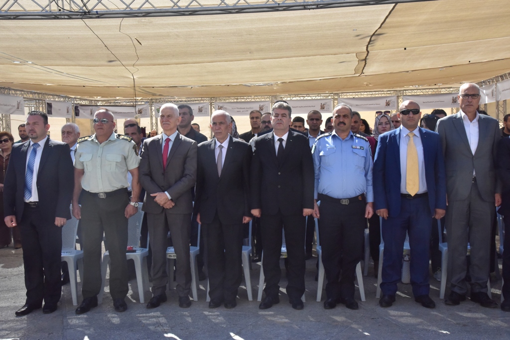 مهرجان قطف الزيتون الثامن عشر ينطلق من ساحة المهد في بيت لحم