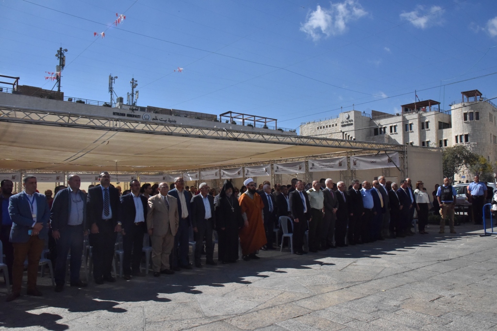 مهرجان قطف الزيتون الثامن عشر ينطلق من ساحة المهد في بيت لحم