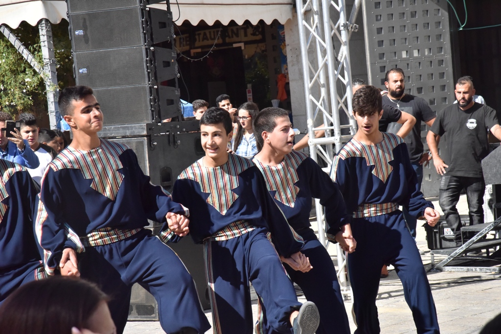 مهرجان قطف الزيتون الثامن عشر ينطلق من ساحة المهد في بيت لحم